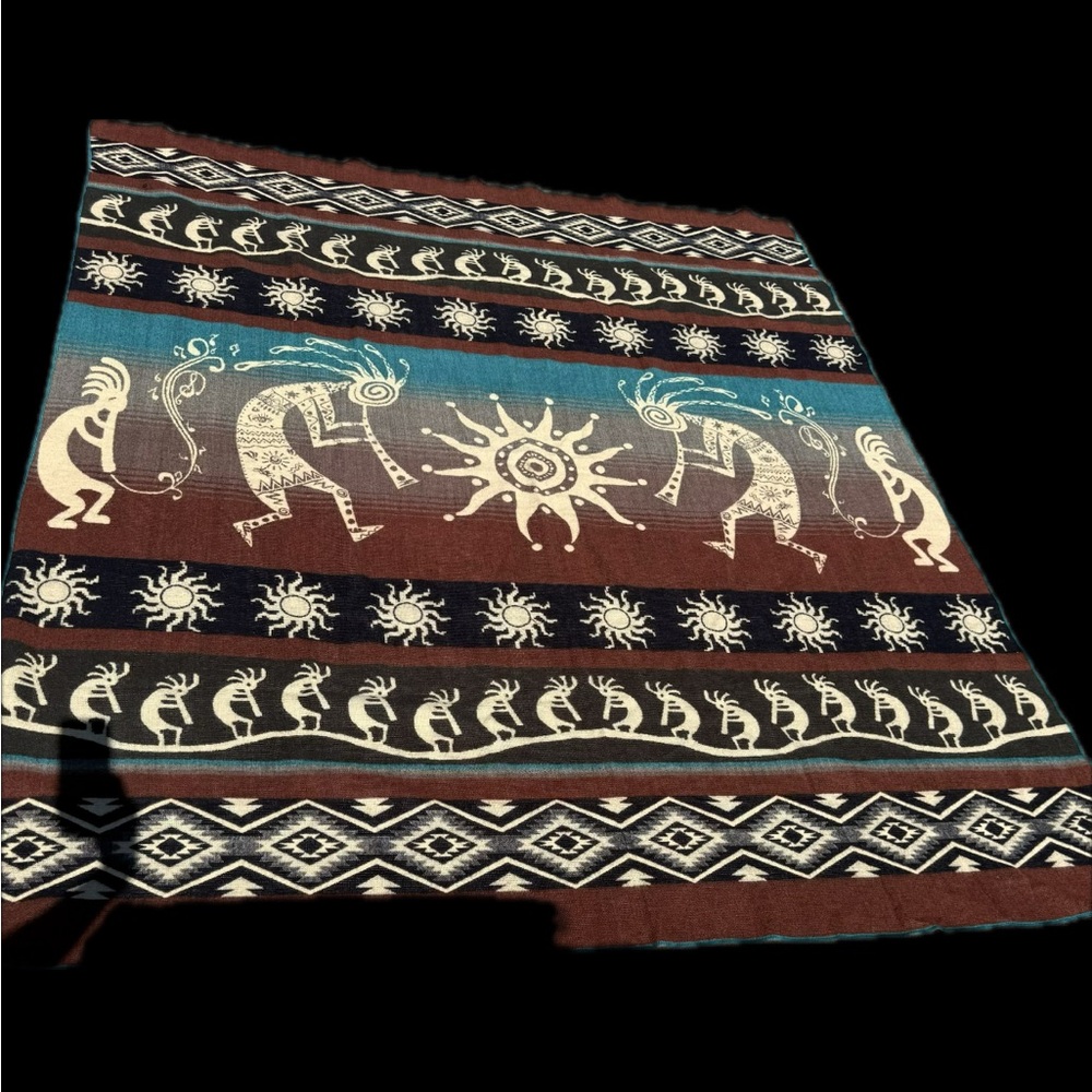 Kokopelli 70% Wool and 30% Alpaca Blanket — Like New No Wear.